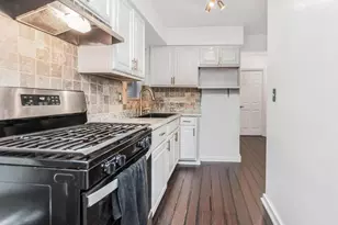 4190 E Tremont Ave, Bronx, NY 10465 - Photo 14