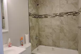 9 Bainbridge St, Roosevelt, NY 11575 - Photo 8