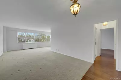 260 Garth Road #4E4, Scarsdale, NY 10583 - Photo 6