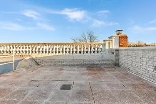 20-44 26th St, Astoria, NY 11105 - Photo 12