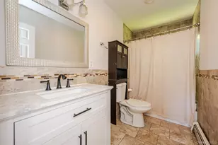 1139 Waverly Ave, Farmingville, NY 11738 - Photo 10