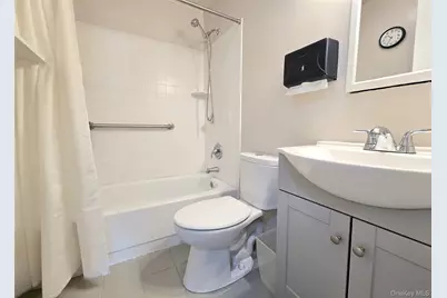 24 Quail Run, Massapequa, NY 11758 - Photo 14