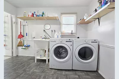 24 Quail Run, Massapequa, NY 11758 - Photo 16