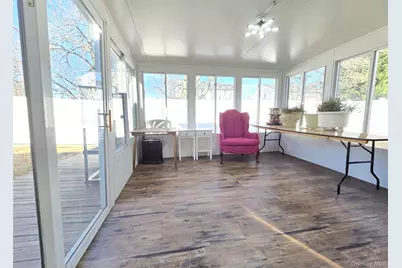 24 Quail Run, Massapequa, NY 11758 - Photo 10