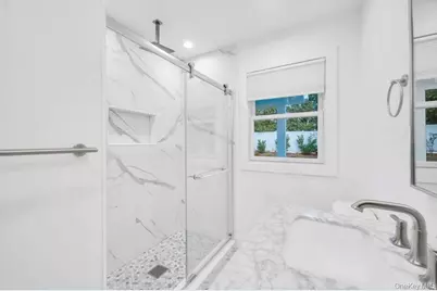 12 George Street, Hampton Bays, NY 11946 - Photo 18