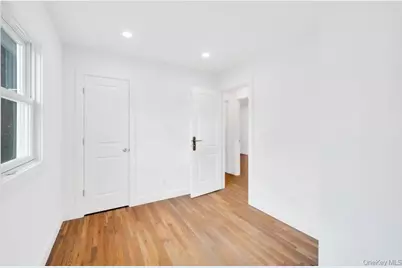 12 George Street, Hampton Bays, NY 11946 - Photo 20