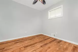 147 W Hampton Rd, Lindenhurst, NY 11757 - Photo 18