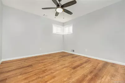 147 W Hampton Road, Lindenhurst, NY 11757 - Photo 14