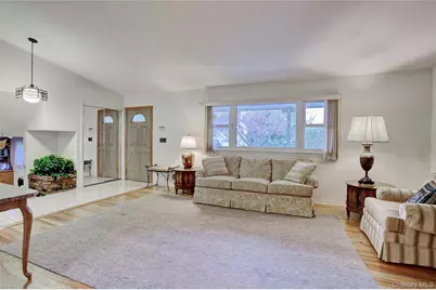 [Address not provided], Monsey, NY 10952 - Photo 4