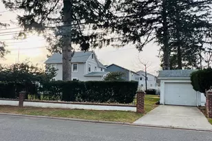 41 Stone Ave, North Babylon, NY 11703 - Photo 18