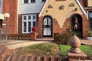 130-07 225th St, Springfield Gardens, NY 11413 - Photo 1