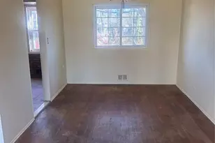 11 Marsha Ln, Brentwood, NY 11717 - Photo 4