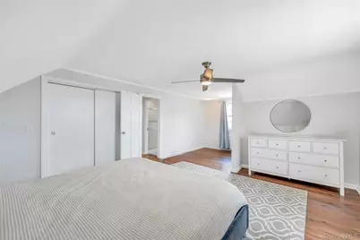 64 Hodson Avenue, Lynbrook, NY 11563 - Photo 26