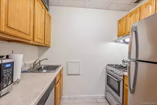 1250 North Ave, New Rochelle, NY 10804 - Photo 6