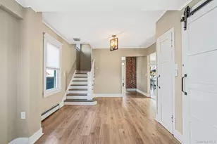 117 Jayne Ave, Patchogue, NY 11772 - Photo 4