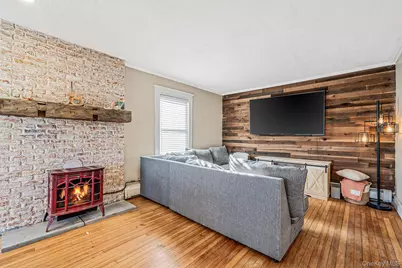 117 Jayne Avenue, Patchogue, NY 11772 - Photo 10