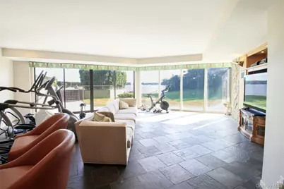 15 Gatsby Lane, Great Neck, NY 11024 - Photo 24