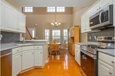 807 Battalion Drive, Stony Point, NY 10980 - Photo 8