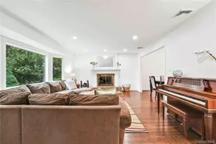 69 Bankside Dr, Centerport, NY 11721 - Photo 6