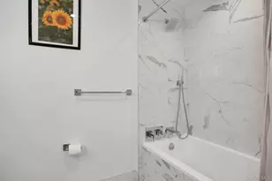 138-35 39th Ave, Flushing, NY 11354 - Photo 32