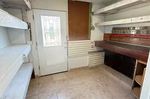 300 Branch Ave, Freeport, NY 11520 - Photo 40