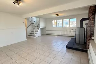 300 Branch Ave, Freeport, NY 11520 - Photo 32