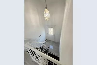 300 Branch Avenue, Freeport, NY 11520 - Photo 22