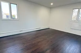 300 Branch Ave, Freeport, NY 11520 - Photo 28