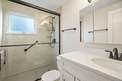 246 W 10th Street, Deer Park, NY 11729 - Photo 18