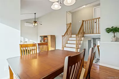 246 W 10th Street, Deer Park, NY 11729 - Photo 10