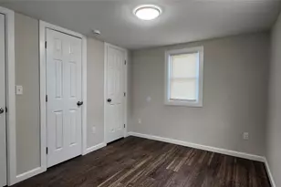 86 Lincoln Ave, Holbrook, NY 11741 - Photo 12