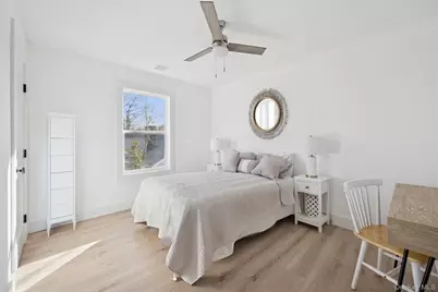 909 Ostrander Avenue, Riverhead, NY 11901 - Photo 18