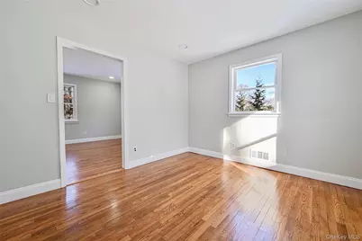 41 Upland Drive, East Northport, NY 11731 - Photo 18