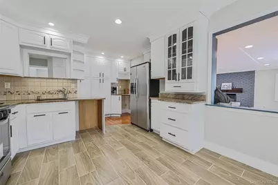 41 Upland Drive, East Northport, NY 11731 - Photo 8