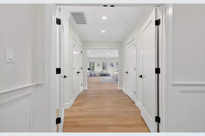 369 Vanderbilt Parkway, Dix Hills, NY 11746 - Photo 22