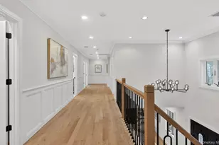 369 Vanderbilt Pkwy, Dix Hills, NY 11746 - Photo 30