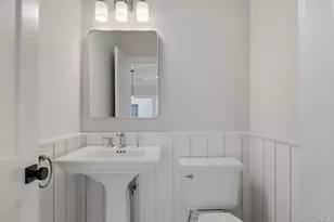 5 Ketcham Pl, Melville, NY 11747 - Photo 16