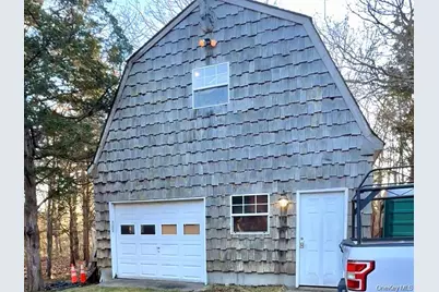 39 Cedar Drive, Southampton, NY 11968 - Photo 22