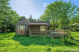 39 Cedar Dr, Southampton, NY 11968 - Photo 8