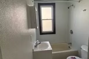 3 Dean Pl, Poughkeepsie, NY 12601 - Photo 6