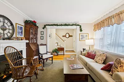 251 Hamilton Avenue, Massapequa, NY 11758 - Photo 6