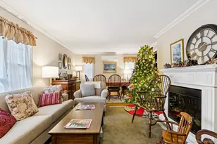 251 Hamilton Ave, Massapequa, NY 11758 - Photo 4