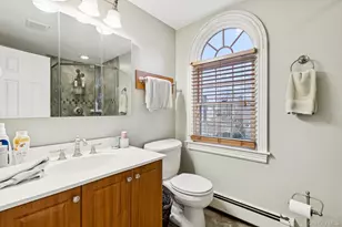 251 Hamilton Ave, Massapequa, NY 11758 - Photo 22