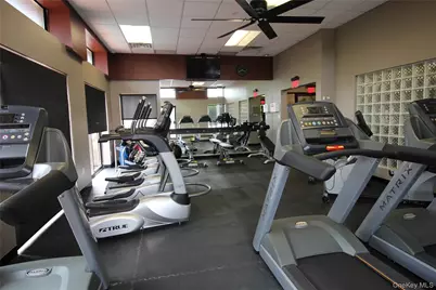 100 Daly Boulevard #2103, Oceanside, NY 11572 - Photo 48