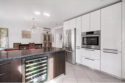 82-06 166 Street, Jamaica, NY 11432 - Photo 6