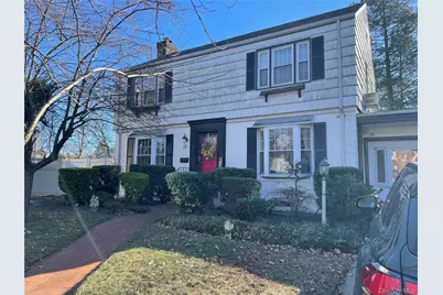 27 Birch Lane, Valley Stream, NY 11581 - Photo 1