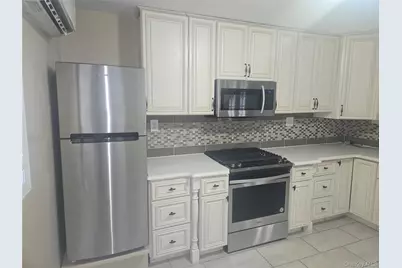 19 Cardinal Lane, East Islip, NY 11730 - Photo 4