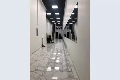 651 Courtlandt Avenue, Bronx, NY 10451 - Photo 2