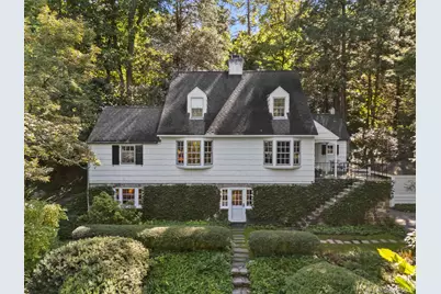 124 Seven Bridges Road, Chappaqua, NY 10514 - Photo 2