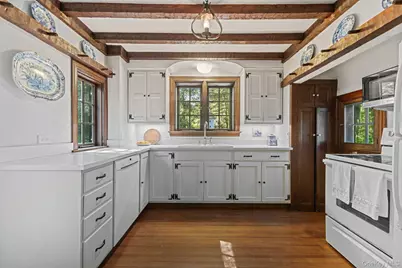 124 Seven Bridges Road, Chappaqua, NY 10514 - Photo 18